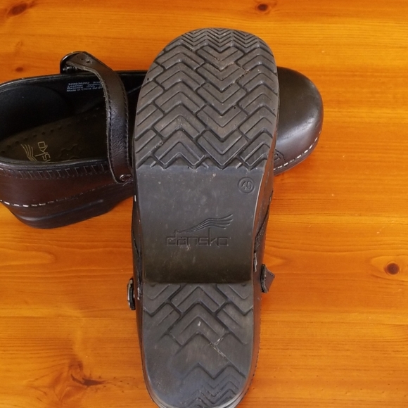 Dansko Clogs - Picture 3 of 4